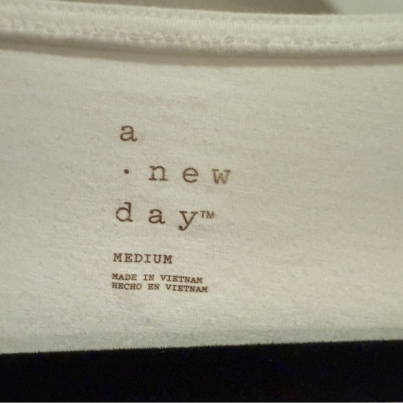 a new day White Ruffle Sleeve Square Neck Top M - Picture 3 of 4